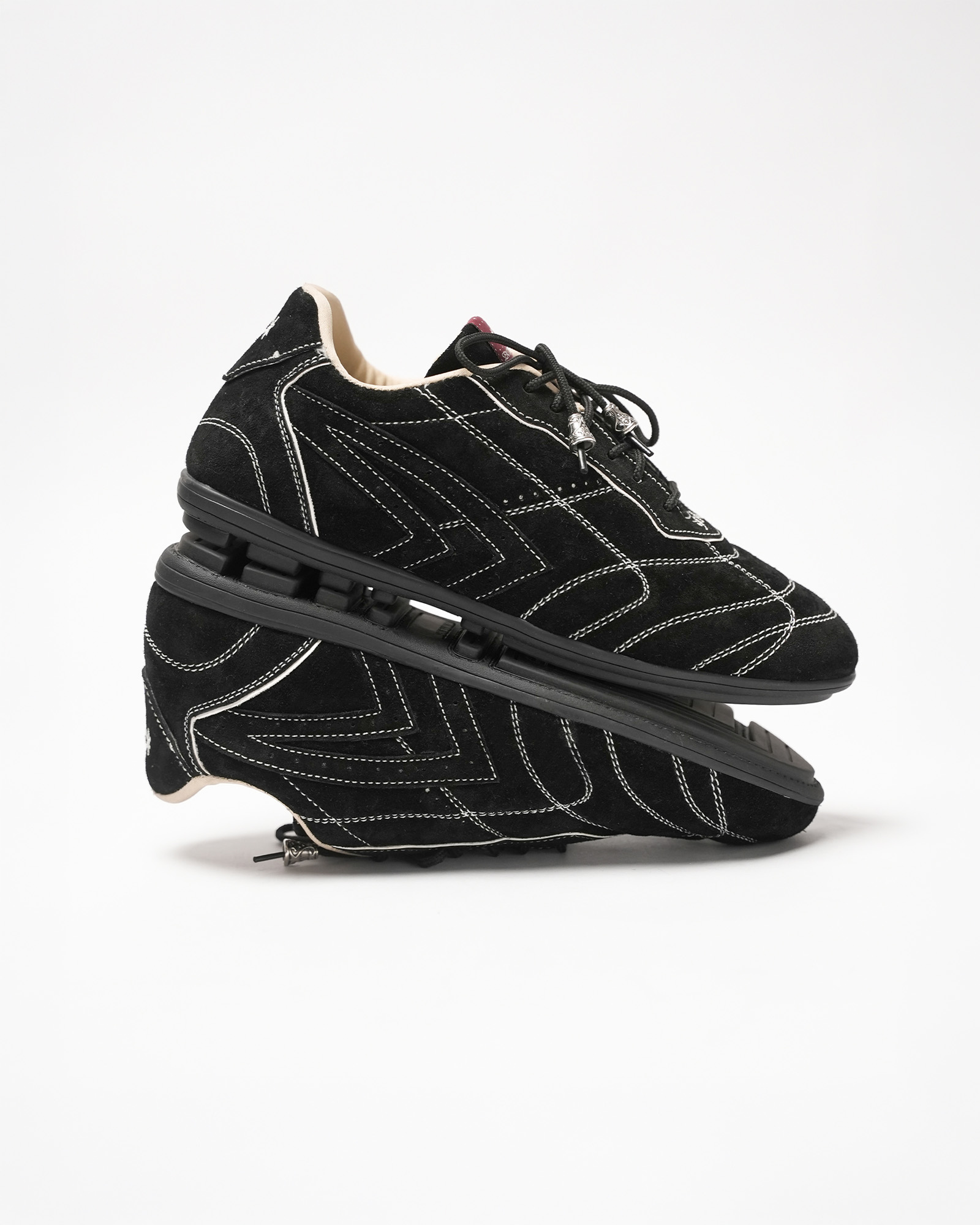 Syahi Black Baiga Sneakers - Image 1